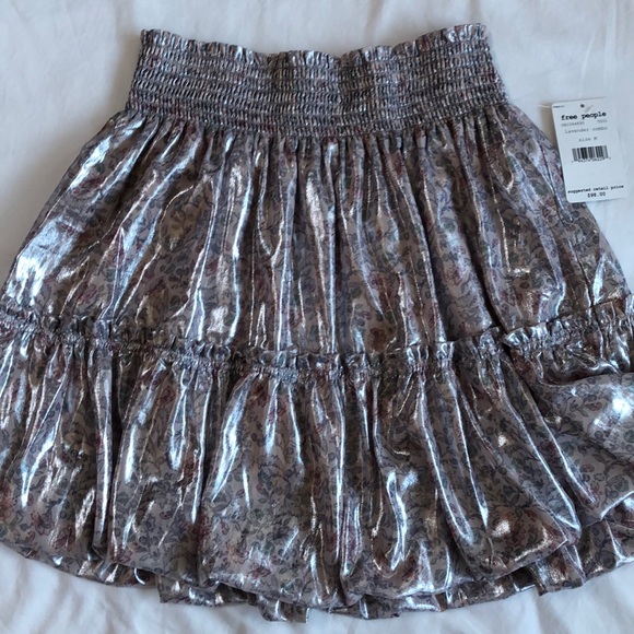 Free People Dresses & Skirts - Darling Free People mini skirt.